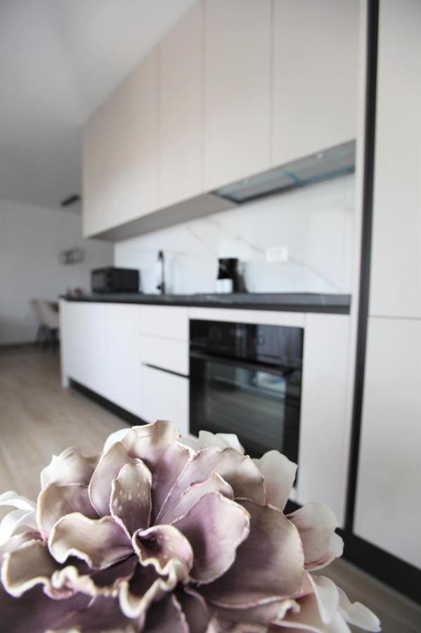 Apartment Sweet Dreams Трогир Екстериор снимка