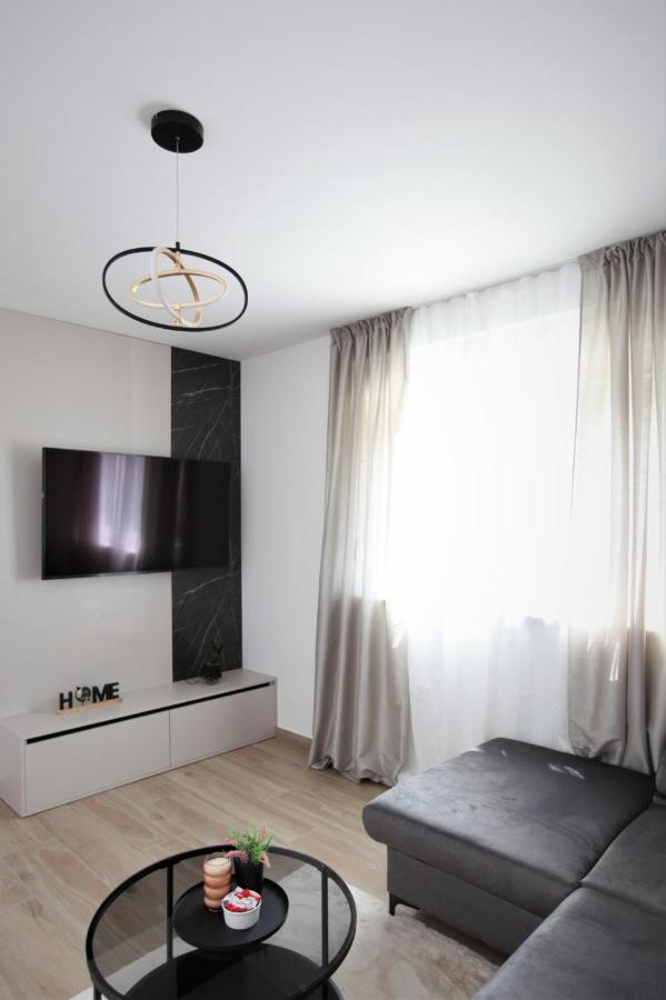 Apartment Sweet Dreams Трогир Екстериор снимка
