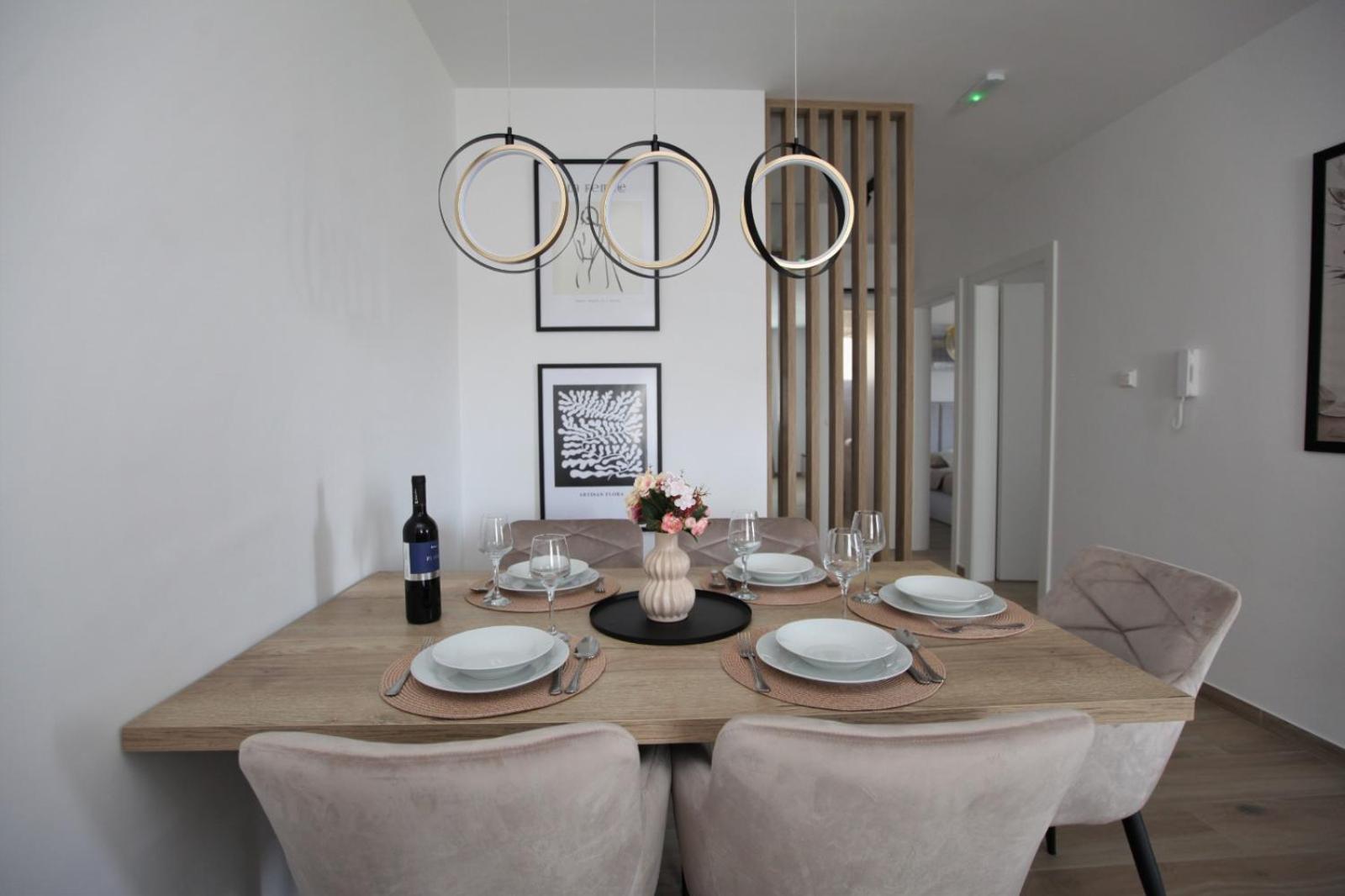 Apartment Sweet Dreams Трогир Екстериор снимка