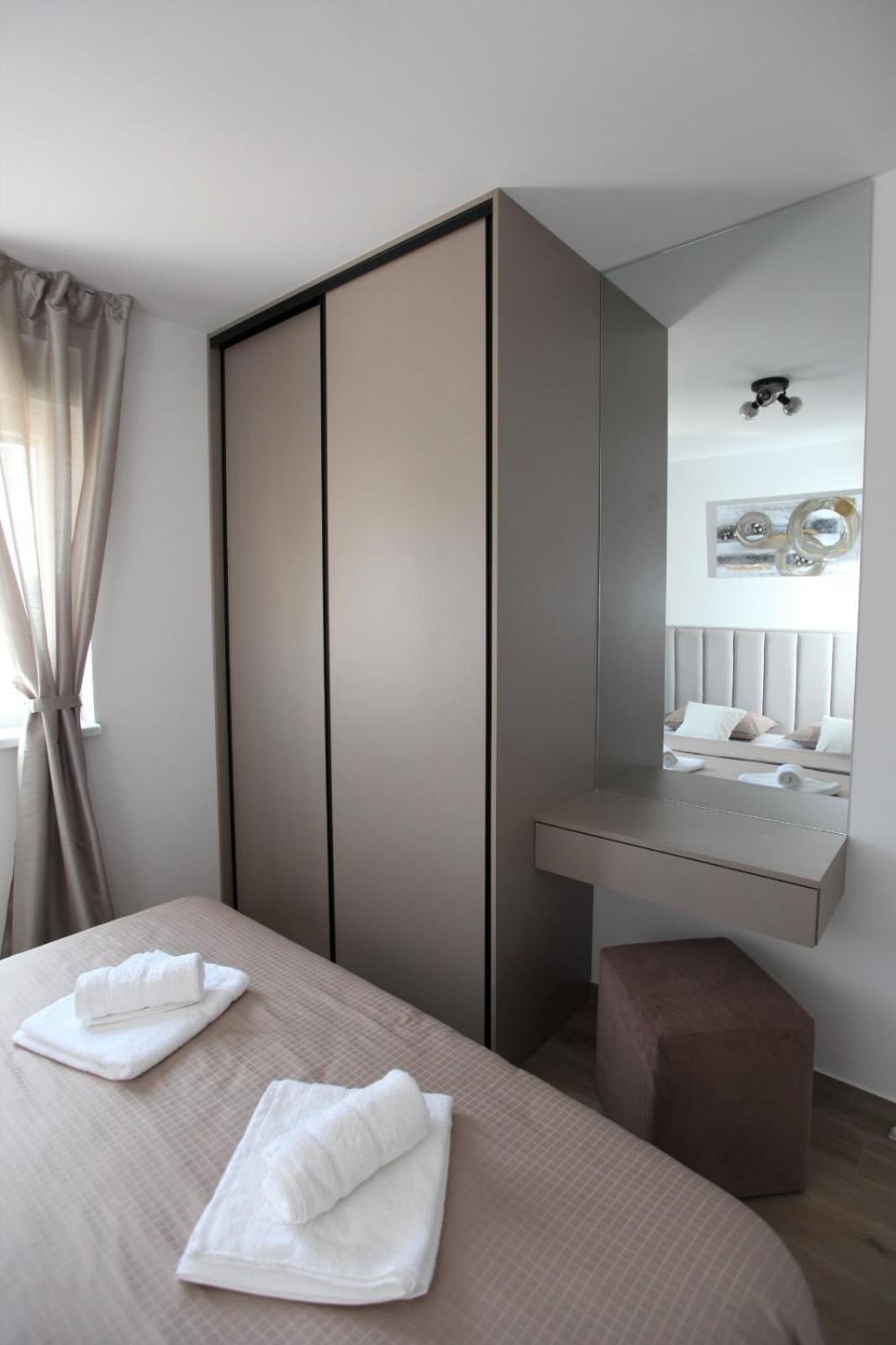 Apartment Sweet Dreams Трогир Екстериор снимка